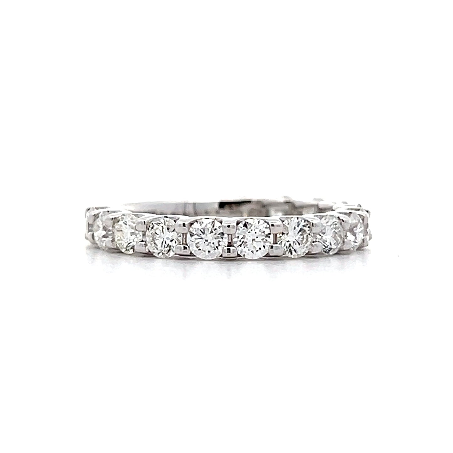 1.50 Round Brilliant Diamond Wedding Band in 18k