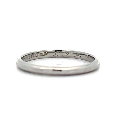 Simple Antique Art Deco Wedding Band in Platinum