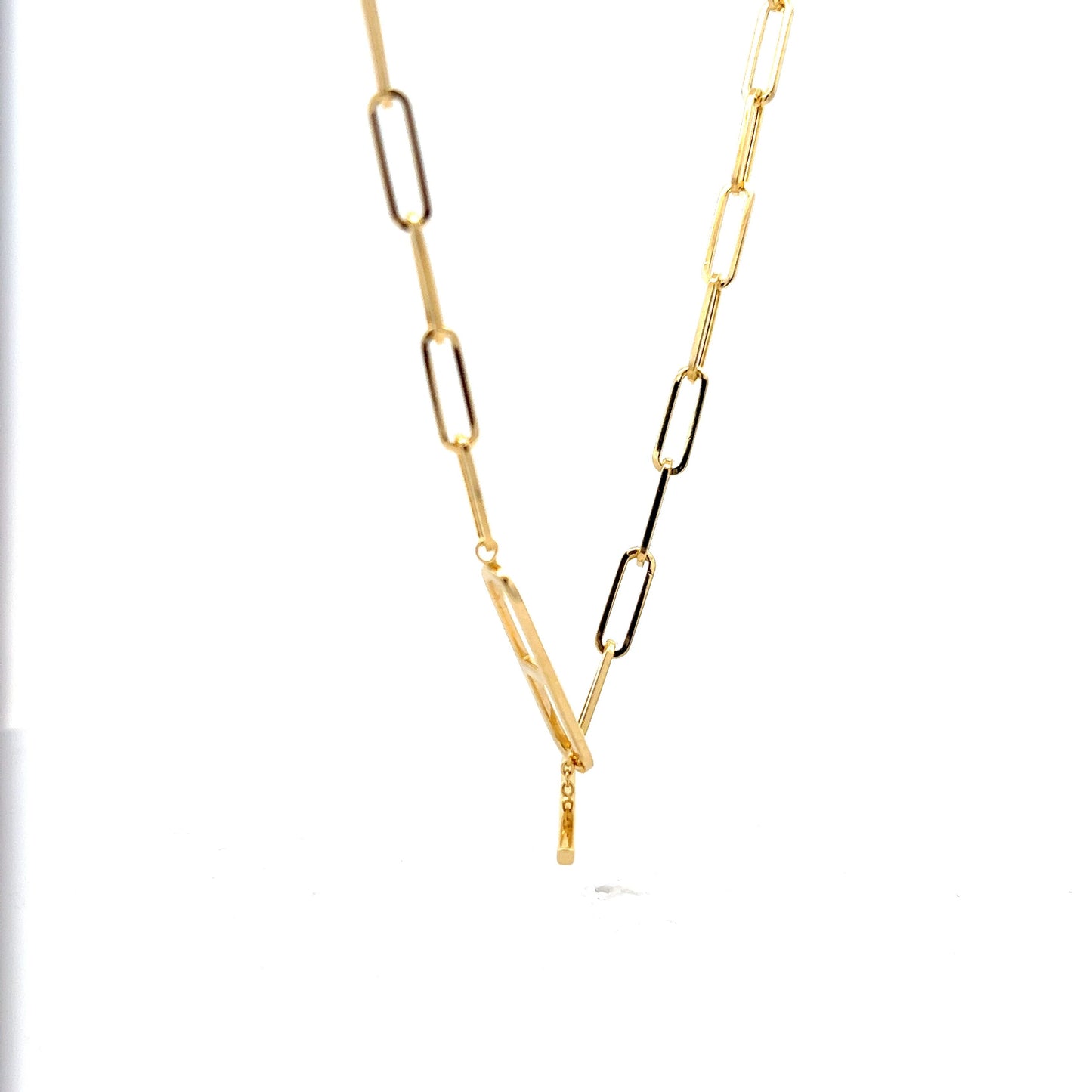 Paperclip Chain Toggle Necklace in 14k Yellow Gold