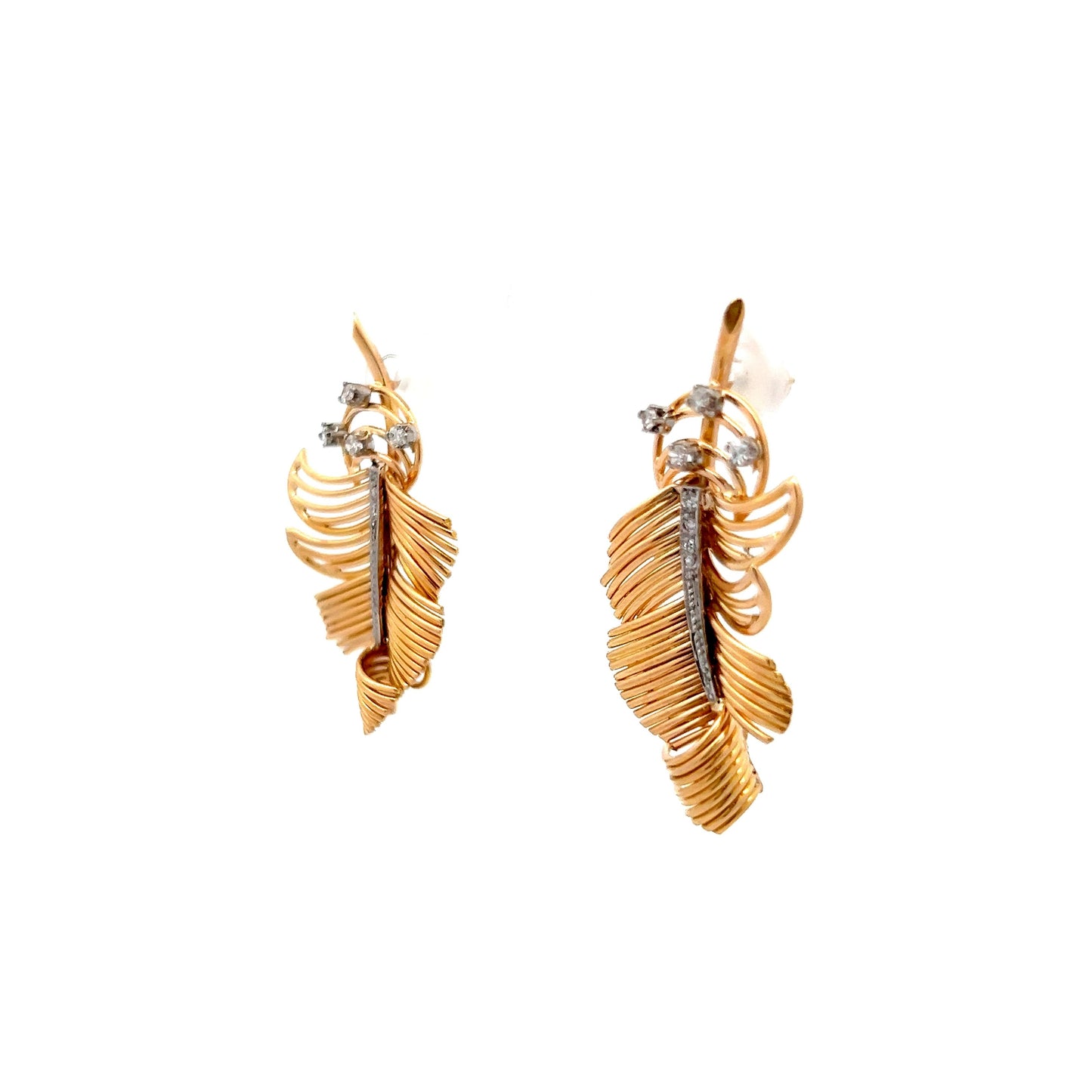 .17 Vintage Leaf Earrings in 14k Yellow Gold