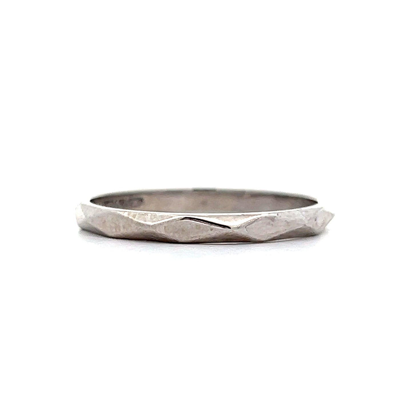 Mens Mid-Century Geometric Wedding Band in 14k