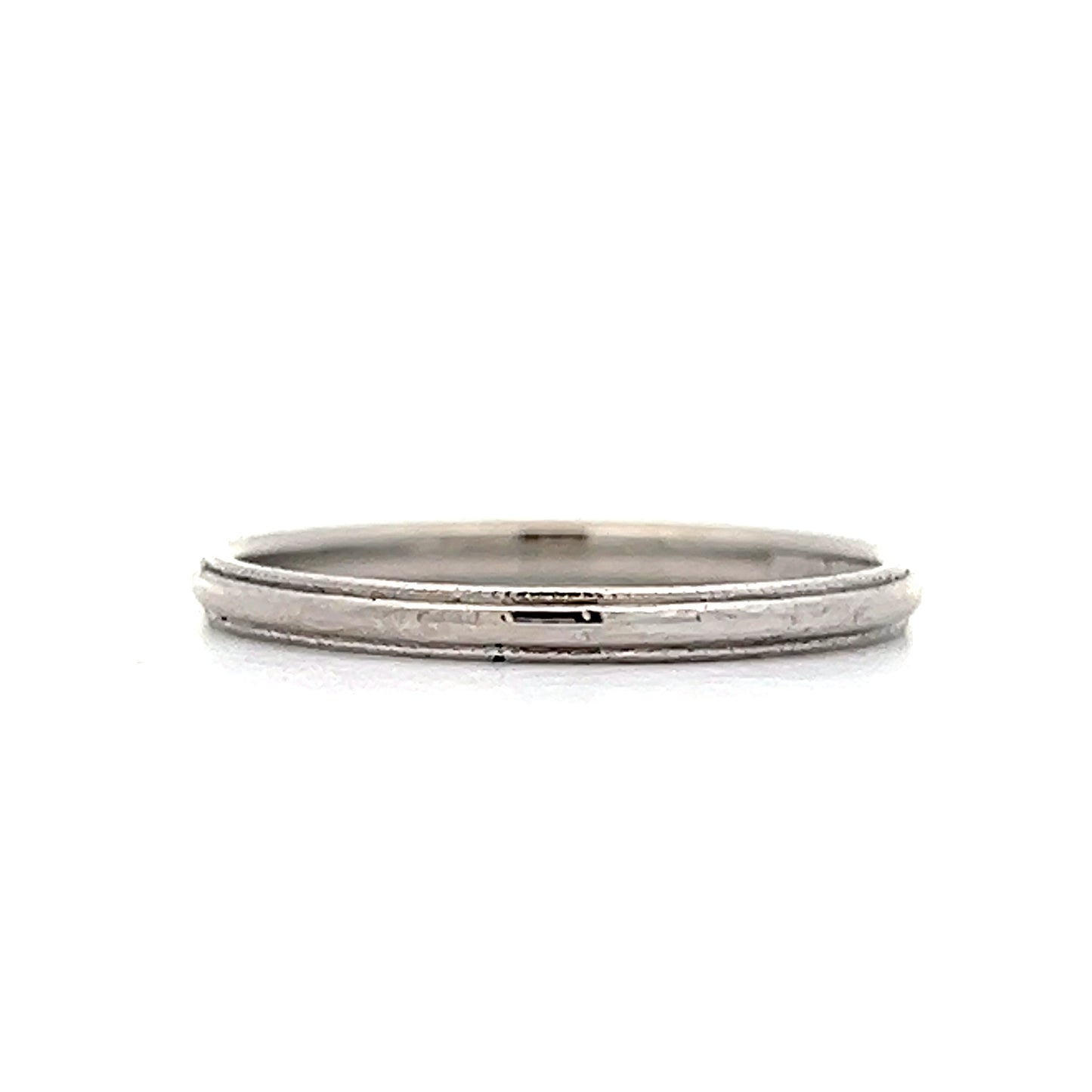 Classic Art Deco Simple Wedding Band in Platinum