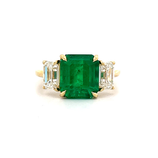 3.69 Carat Colombian Emerald and Diamond Ring in 18k Gold