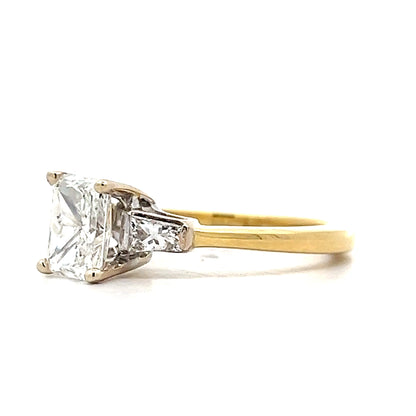 1.50 Radiant Cut Diamond Engagement Ring in 18k