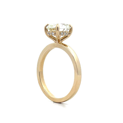 1.90 Oval Diamond Solitaire Engagement Ring in 14k