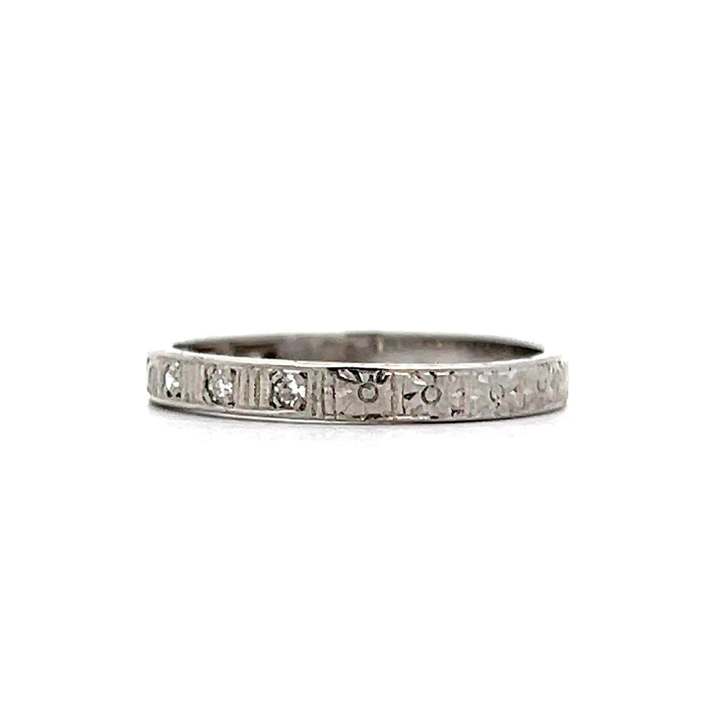 .10 Antique Deco Single Cut Diamond Wedding Band in 18k