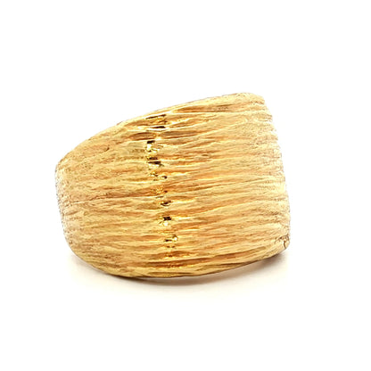Organic Ridge Texture Statement Ring in 18k