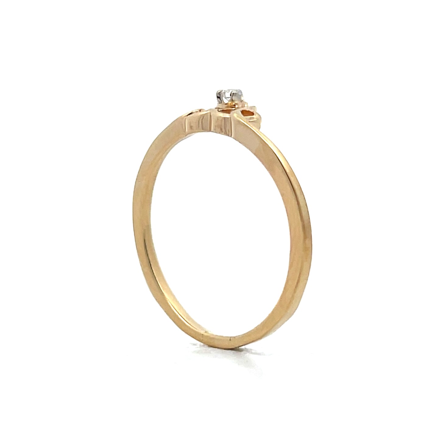 .04 Diamond Contour Wedding Band in 14k