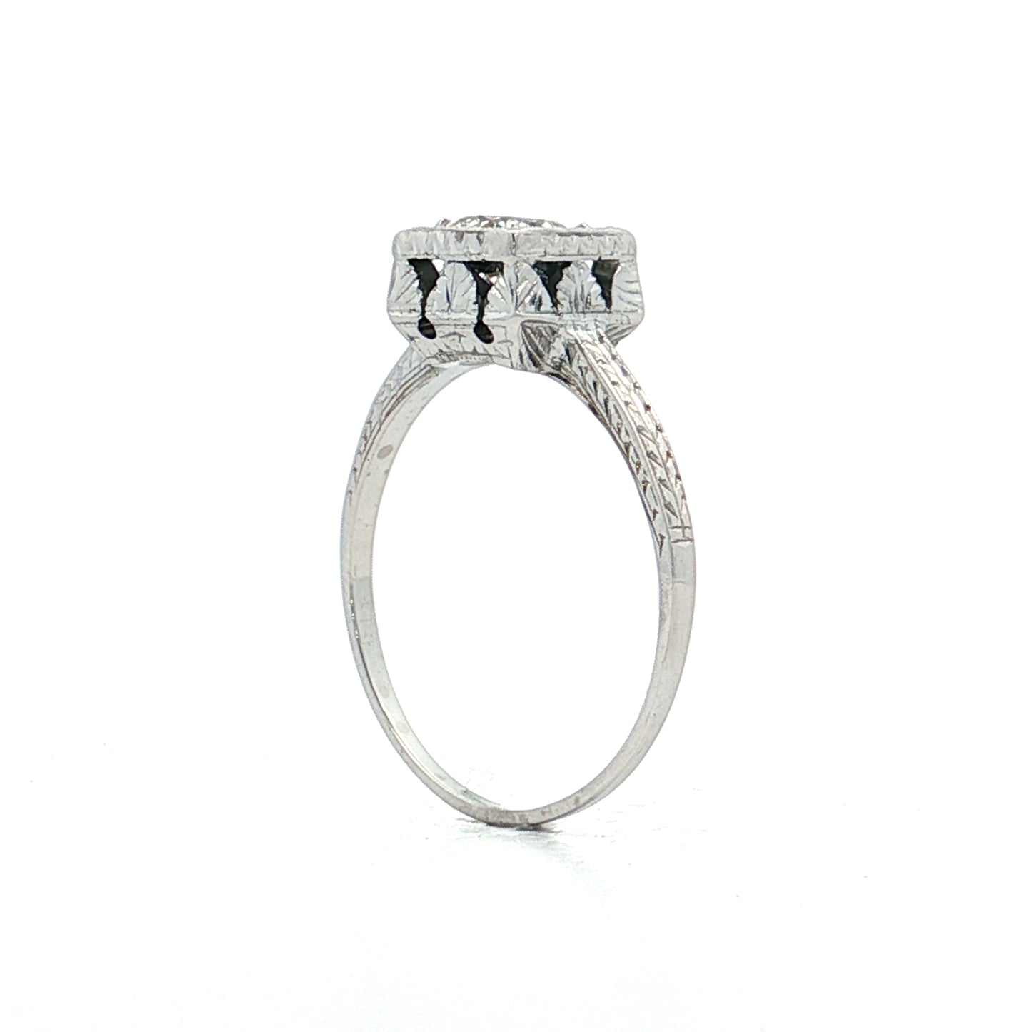 .64 Vintage Deco Diamond Engagement Ring 18k