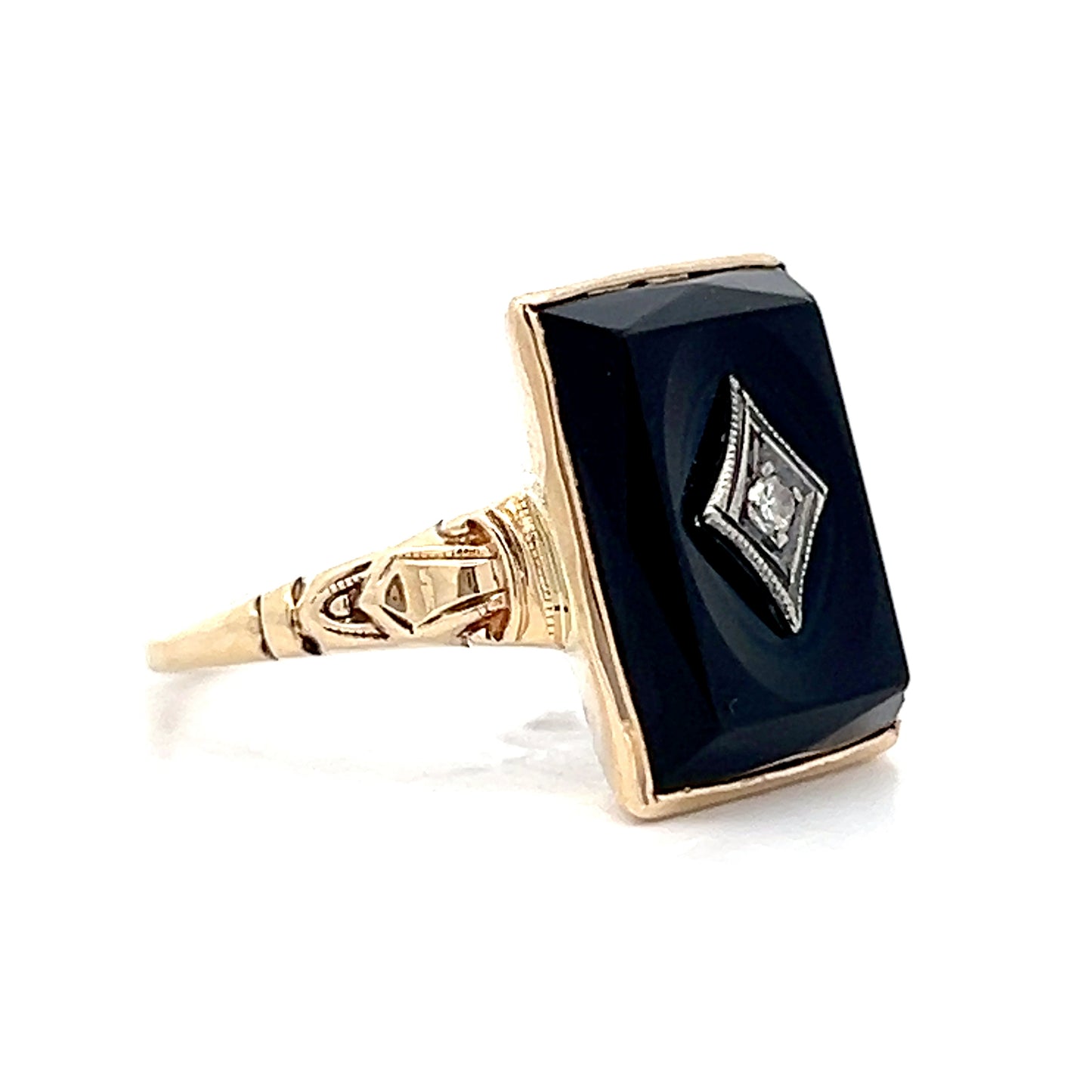 .025 Antique Art Deco Onyx & Diamond Ring in 10k