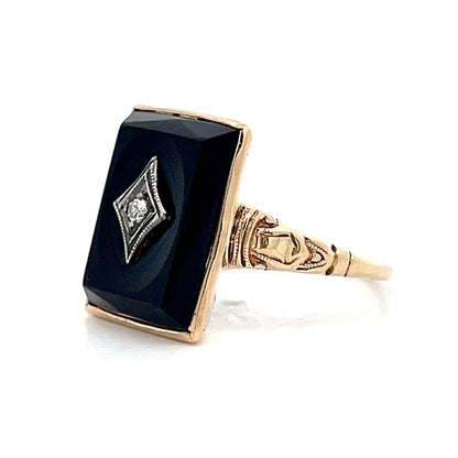 .025 Antique Art Deco Onyx & Diamond Ring in 10k