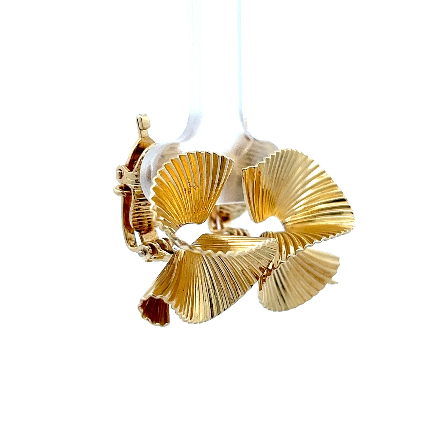 Vintage Retro Fluted Swirl Stud Earrings in 14k