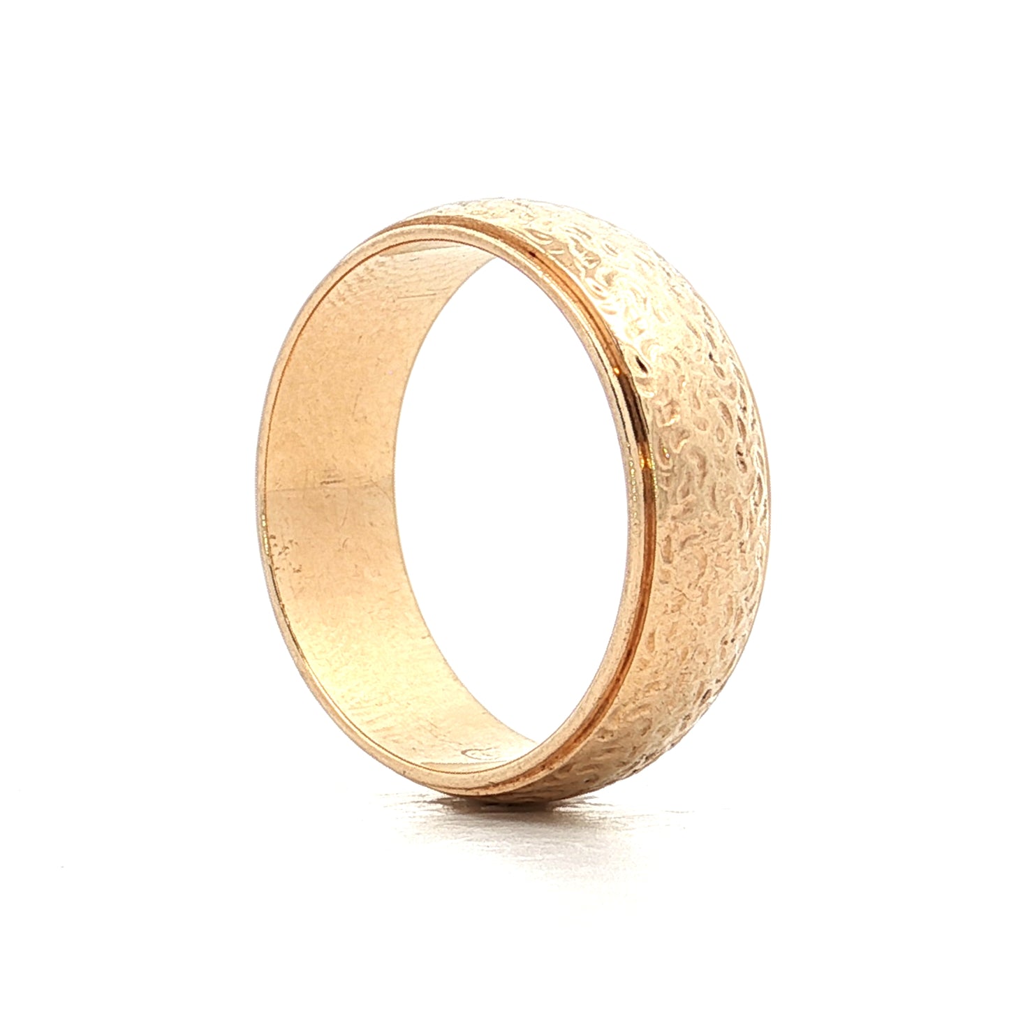 Mens Hammered Texture Wedding Band in 14k