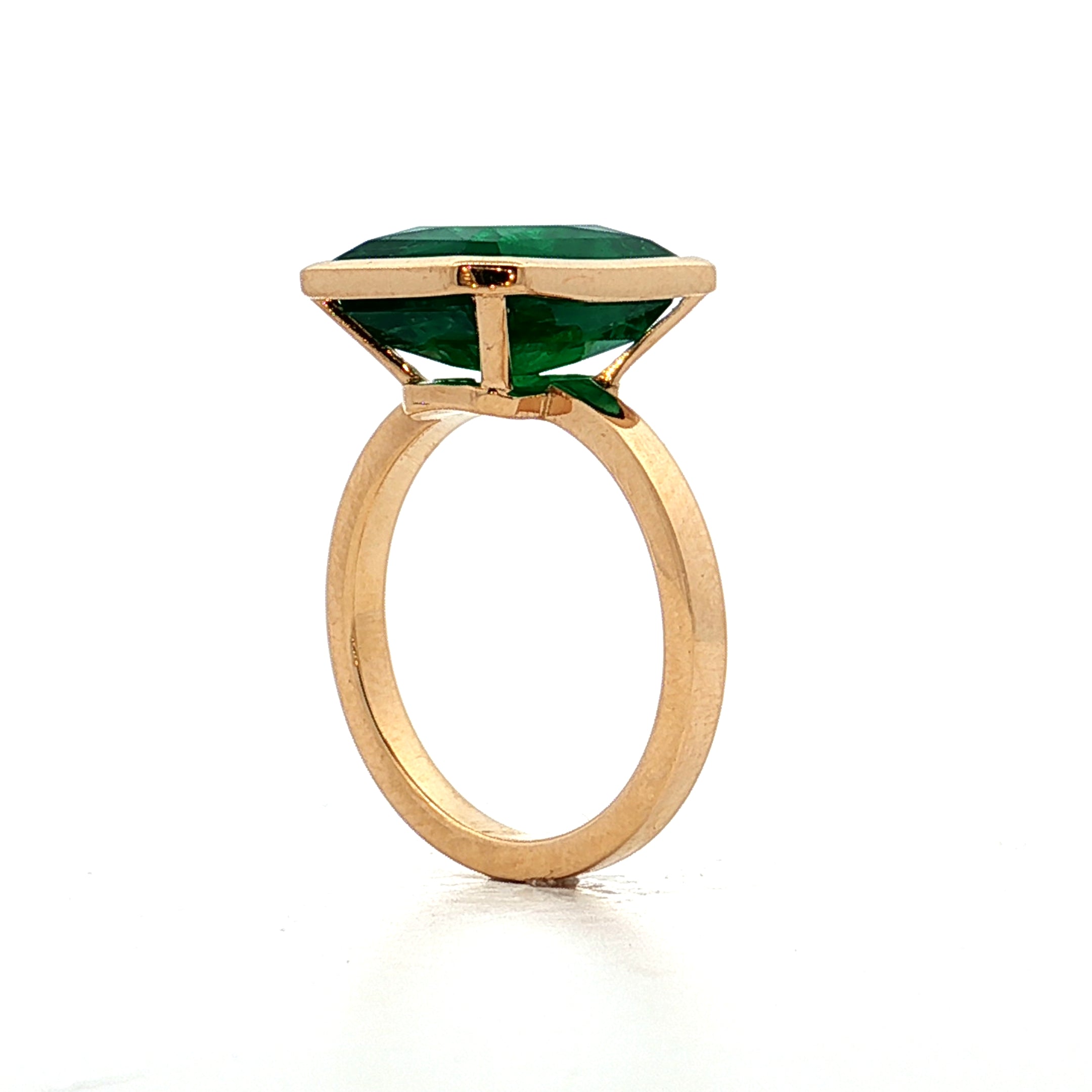 ⭐️エメラルドです⭐️ 6.01 Emerald Cut Emerald in 18k Yellow Gold – Filigree Jewelers