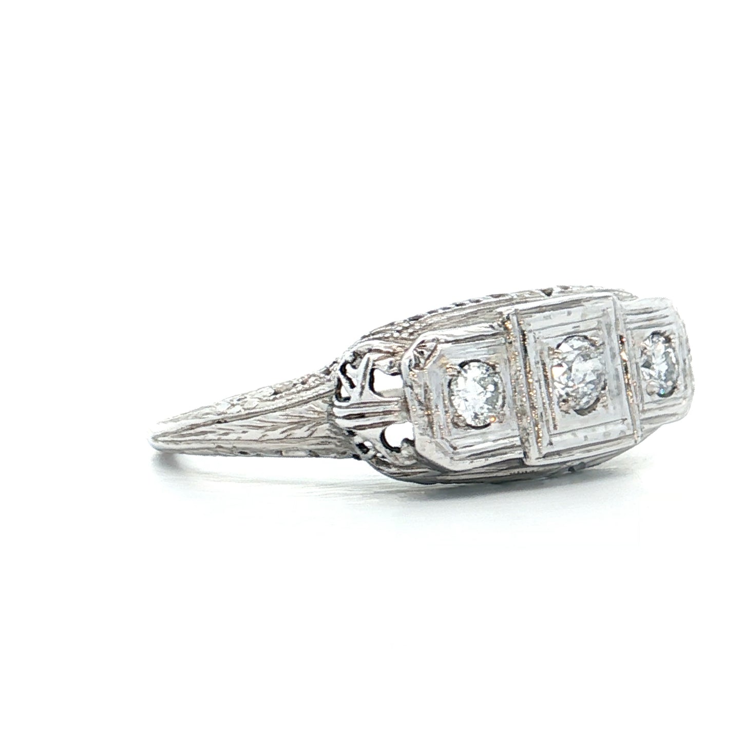 .14 Antique Deco Diamond Filigree Engagement Ring 18k