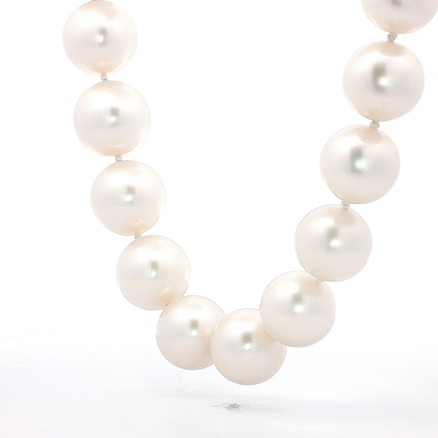 Vintage Mid-Century South Sea Pearl Necklace 18k