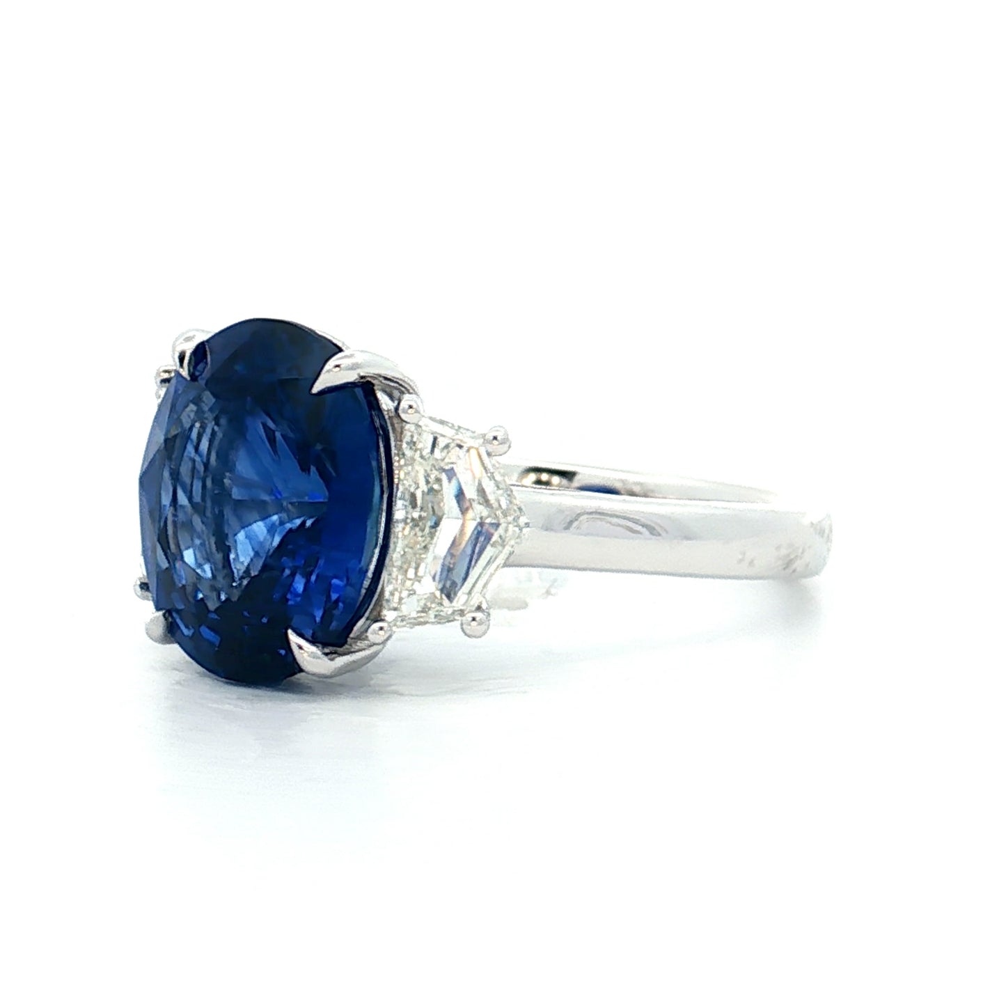 5 Carat Oval Sapphire Engagement Ring in 10k
