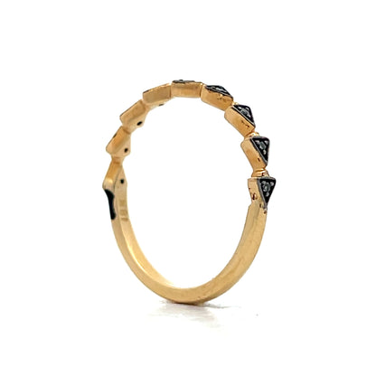 .06 Diamond Geometric Wedding Band in 18k