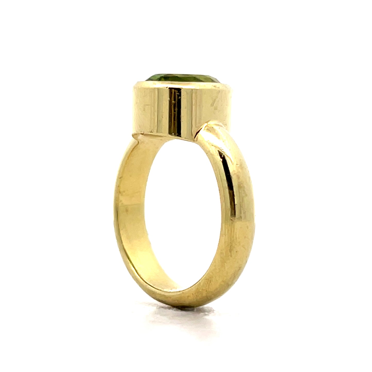 4 Carat Oval Peridot Cocktail Ring in 18k Yellow Gold