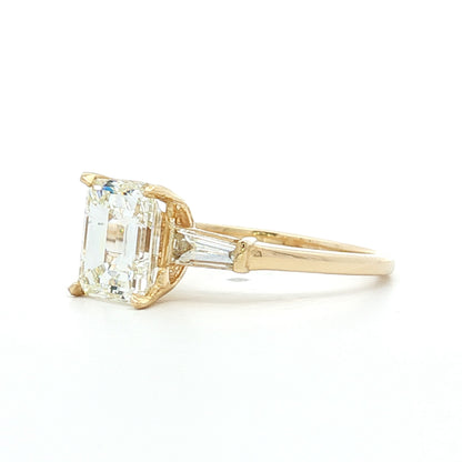 2.04 Emerald Cut Diamond Engagement Ring 14k