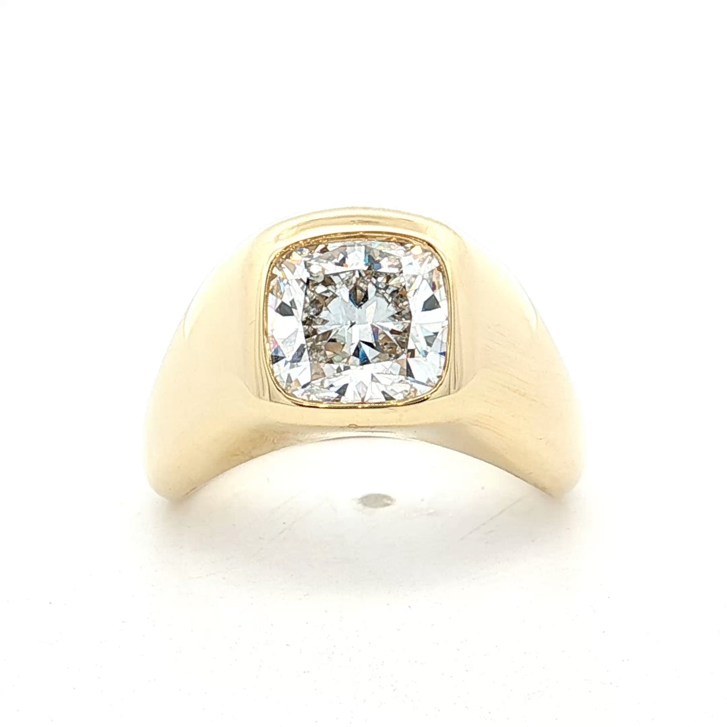 2.01 GIA Cushion Diamond Engagement Ring 18k