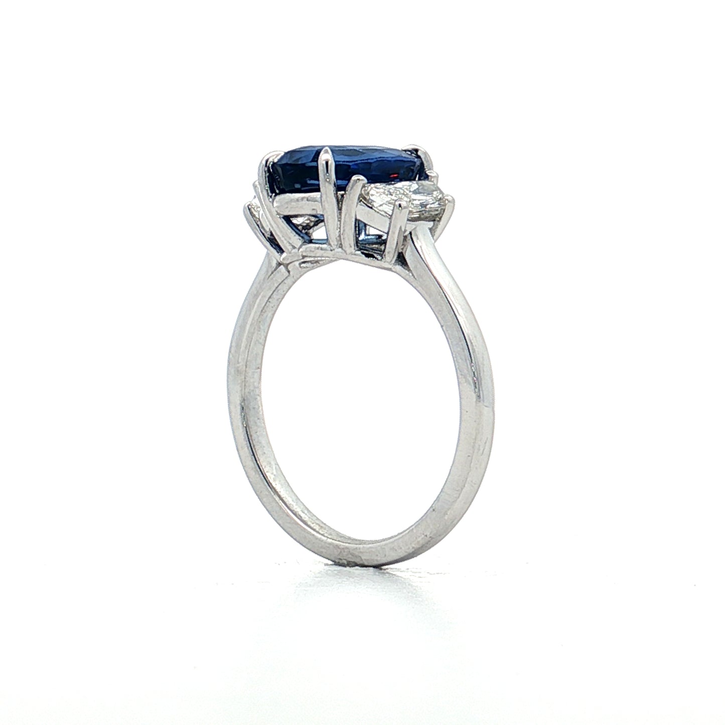 3.65 Oval Blue Sapphire Engagement Ring 18k