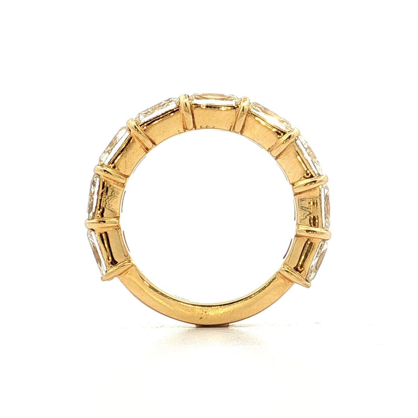 6.72 Radiant Cut Diamond Stacking Band 18k