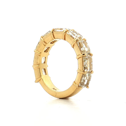 6.72 Radiant Cut Diamond Stacking Band 18k