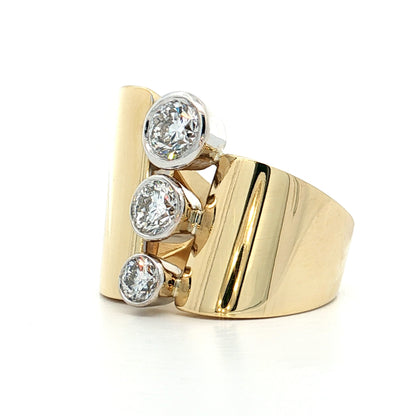 1.50 Asymmetrical Diamond Cocktail Ring 18k