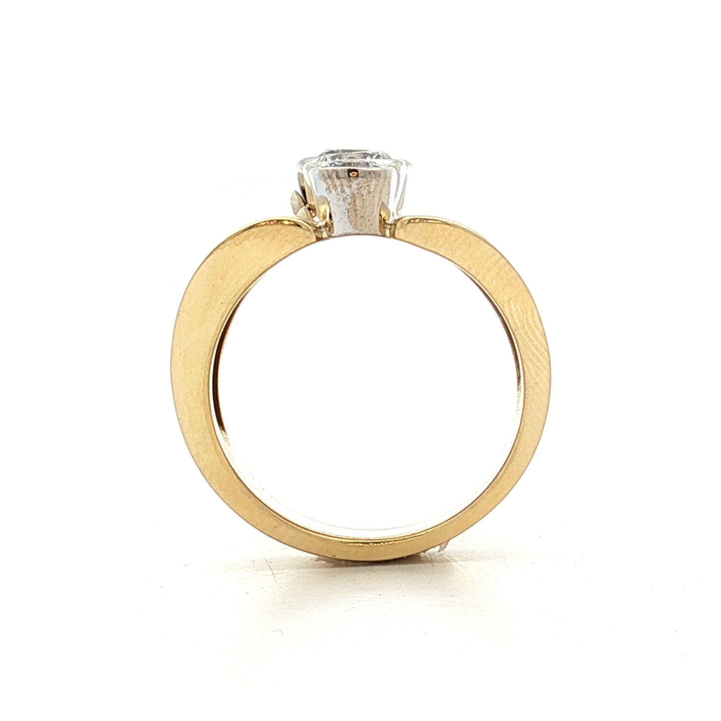 1.50 Asymmetrical Diamond Cocktail Ring 18k