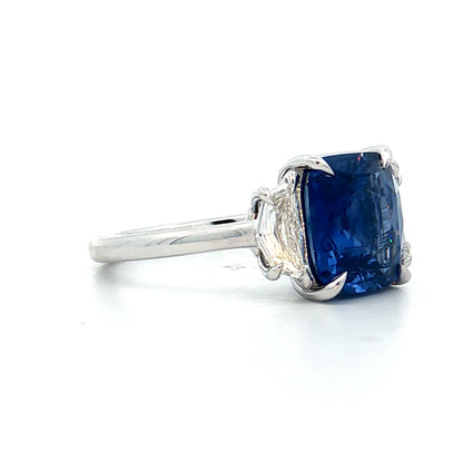 4.05 Cushion Sapphire Engagement Ring 18k