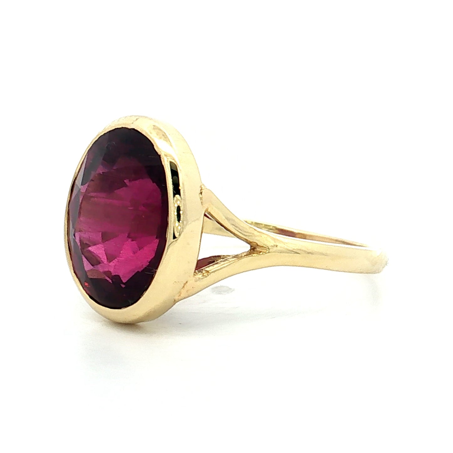6.33 Oval Rhodolite Garnet Cocktail Ring 18k Yellow Gold