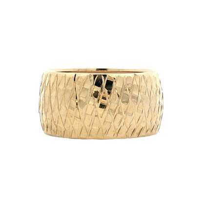 11mm Cross Hatch Textured Cigar Band in 14k Yellow Gold