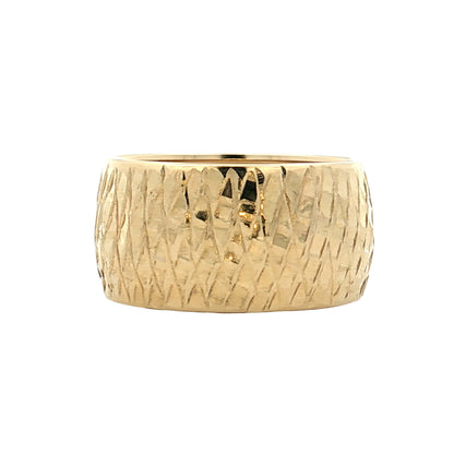 11mm Cross Hatch Textured Cigar Band in 14k Yellow Gold