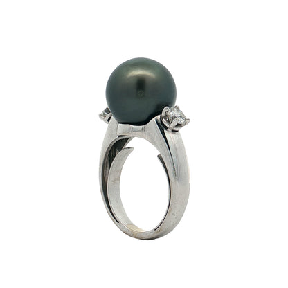 Black Pearl & Diamond Cocktail Ring 18k White Gold