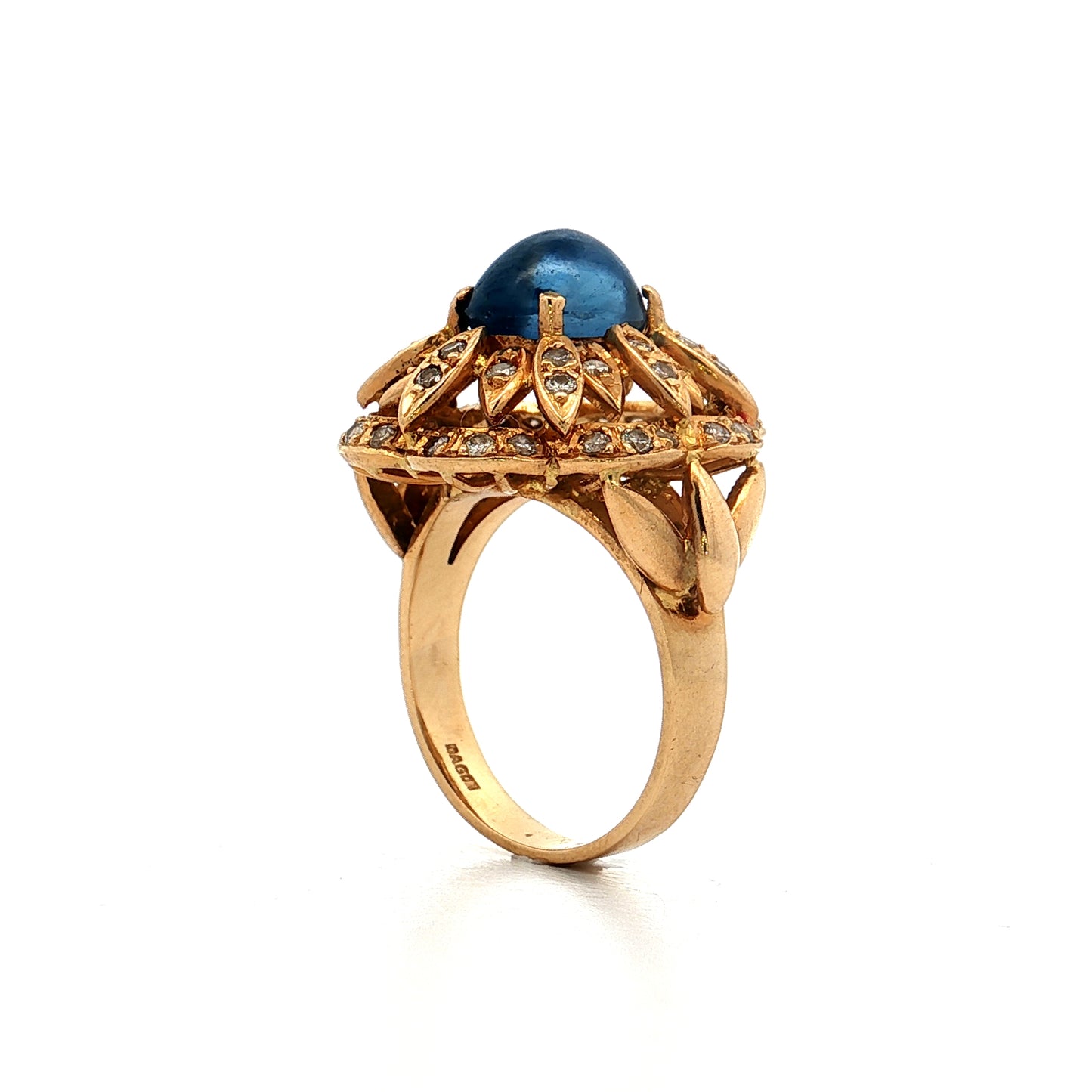 3.50 Star Sapphire Flower Cocktail Ring 18k