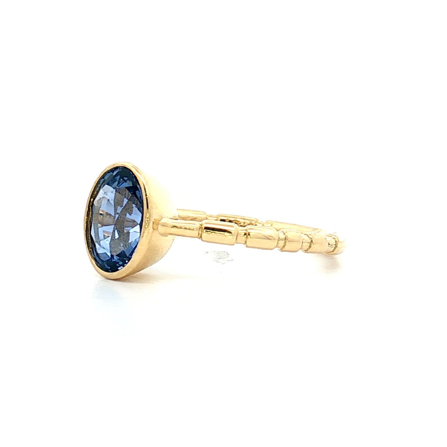 1.81 Oval Blue Sapphire Engagement Ring 18k Yellow Gold