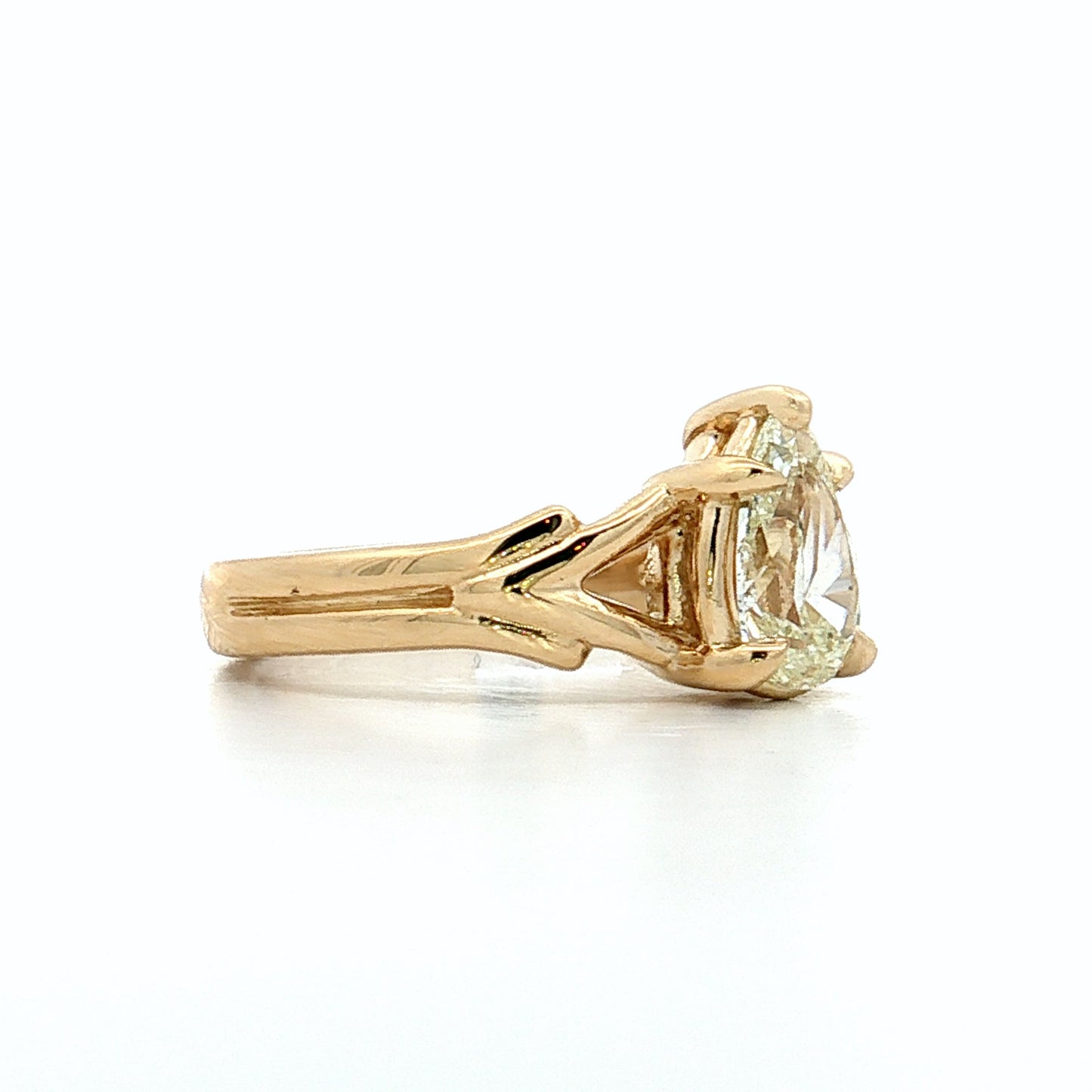 1.01 Pear Diamond Engagement Ring 14k Yellow Gold