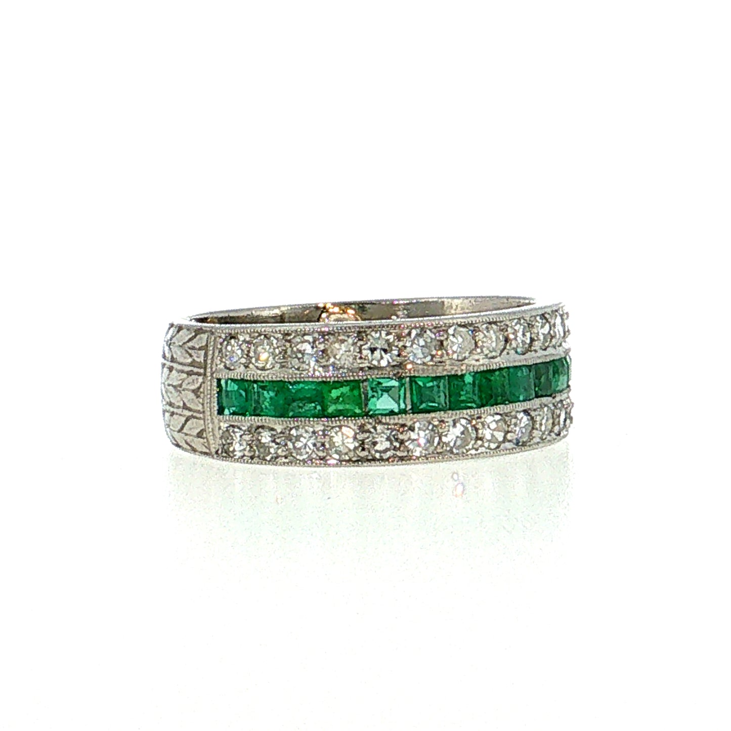 .75 Vintage Mid-Century Diamond & Emerald Stacking Ring Platinum