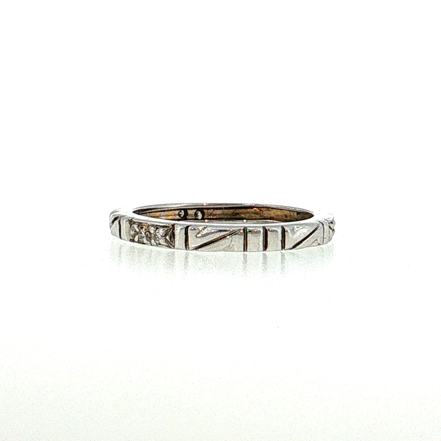 .04 Vintage Mid-Century Diamond Eternity Wedding Band 18k