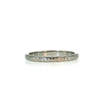 Antique Deco 2mm Orange Blossom Wedding Band 18k