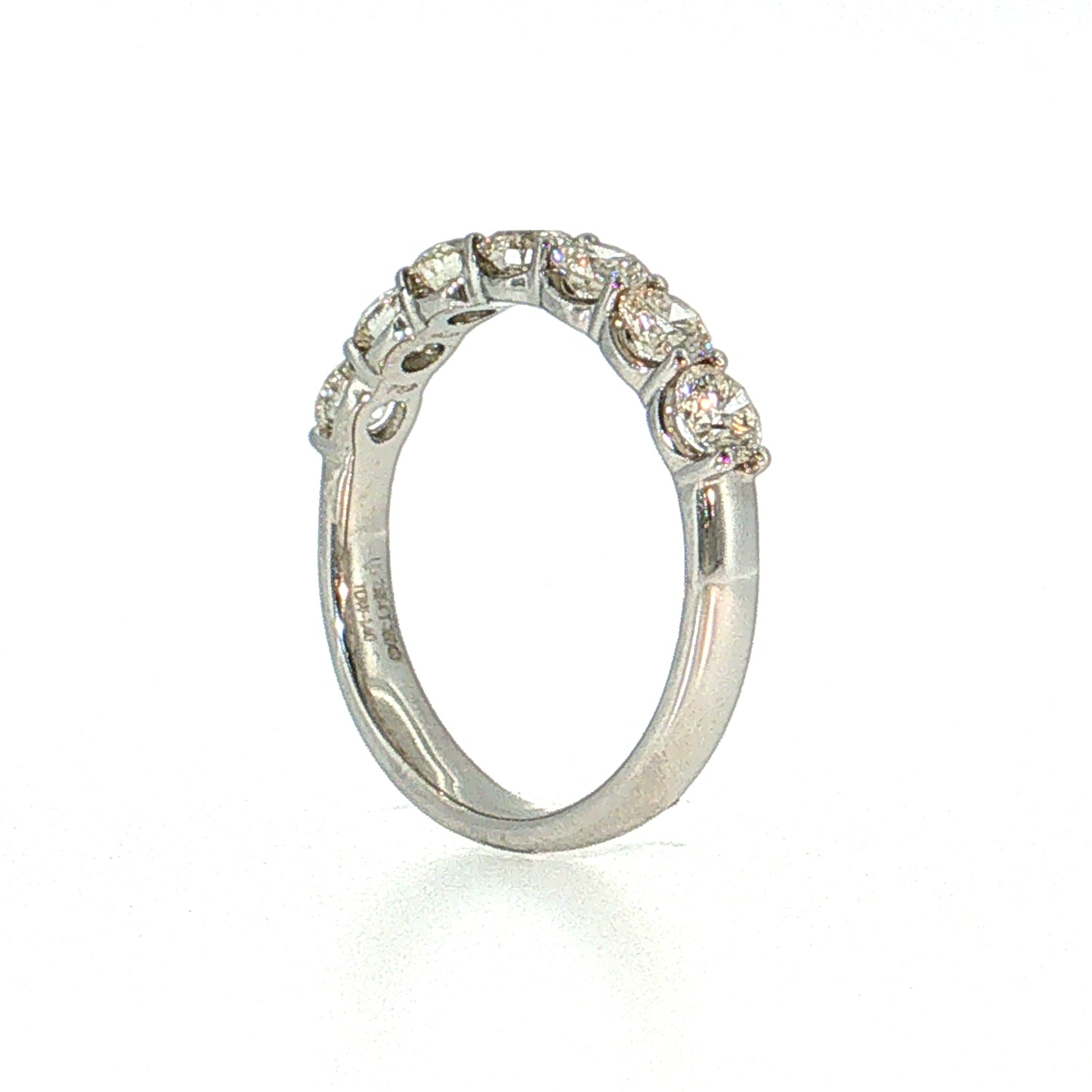 1.40 Round Brilliant Diamond Wedding Band Platinum