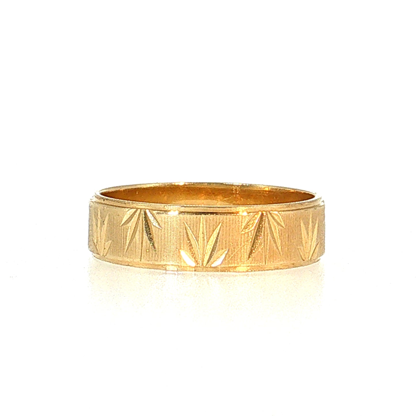 Engraved Men's Wedding Band 14k Yellow Gold