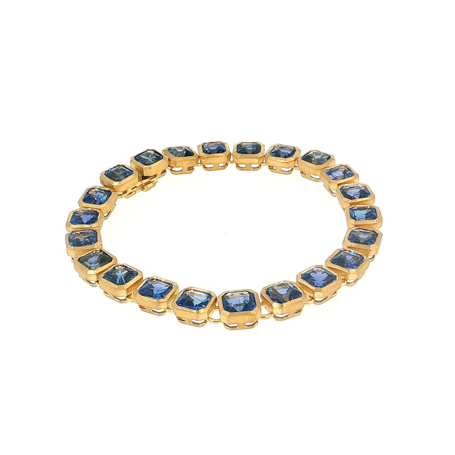 24.73 Asscher Cut Sapphire Bracelet 18k Yellow Gold