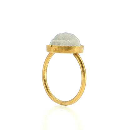 5.06 Irene Neuwirth Moonstone Cocktail Ring 18k