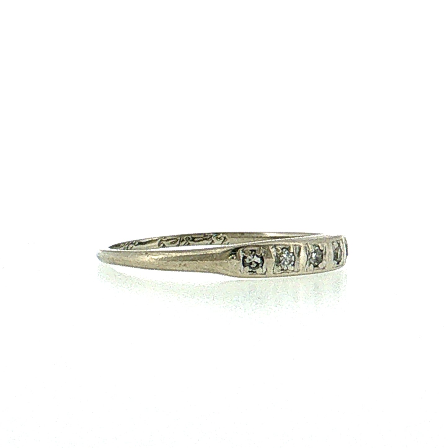.09 Antique Art Deco Diamond Wedding Band 14K