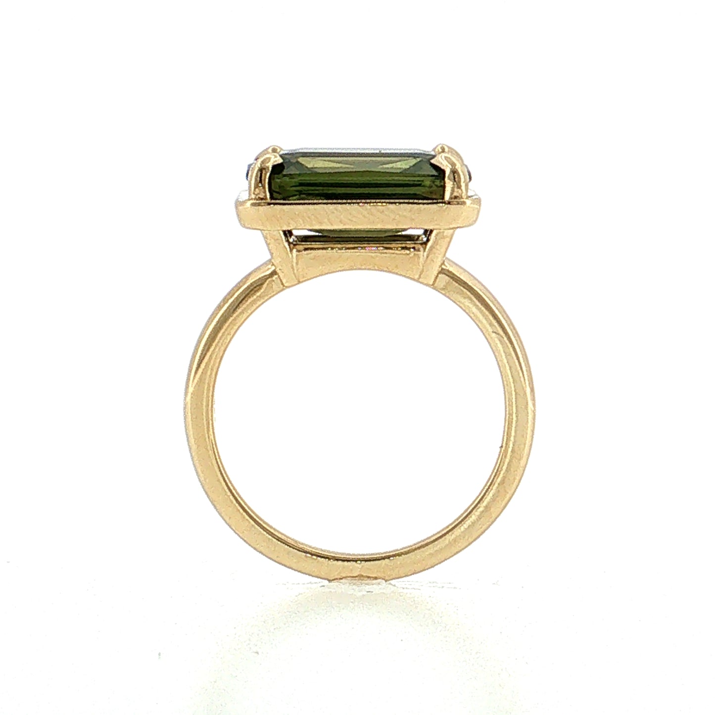 7.75 East-West Sapphire Solitaire Ring 14k