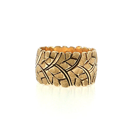 Vintage Mid-Century Wide Engraved Leaf Ring 14k