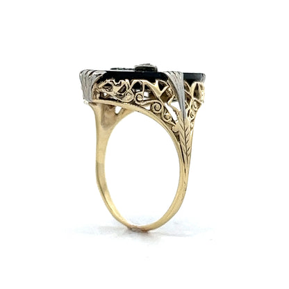 Vintage Deco Diamond Filigree Cocktail Ring in Yellow Gold