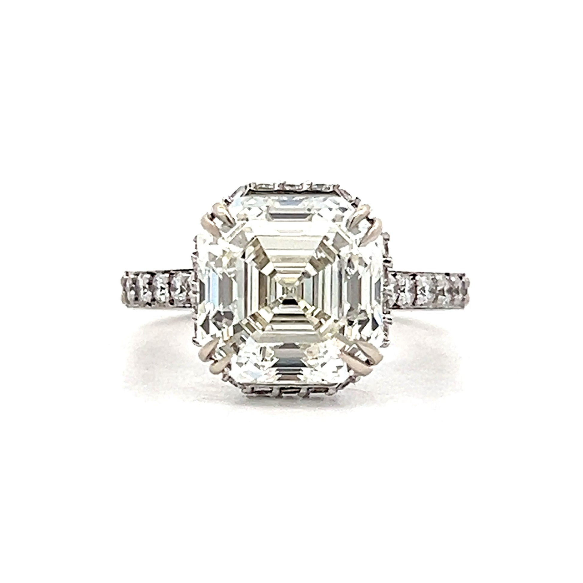 Asscher Cut Diamond Engagement Ring in White Gold – Filigree